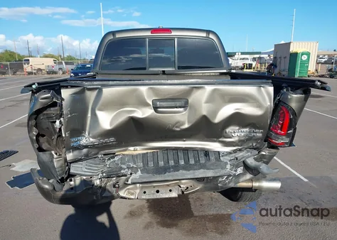 2010 Toyota Tacoma Prerunner V6 from USA, damaged, VIN 3TMJU4GN5AM094683